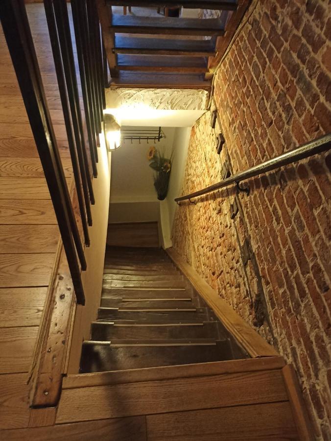 Spacious Duplex In Brussels Historical Center Exterior photo